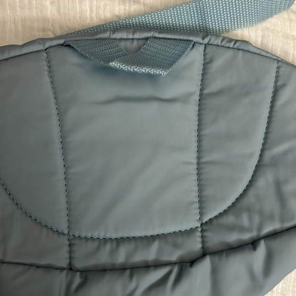 Adidas fanny pack - Picture 3 of 6